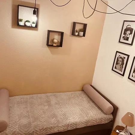 Appartamento Climatise, 50 M De La Prom, Wifi *
