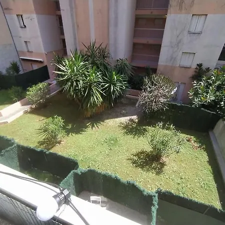 Апартаменты Climatise, 50 M De La Prom, Wifi Ницца